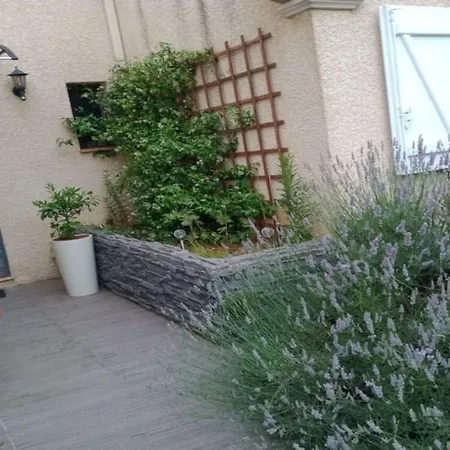Holiday home Avec Piscine Proche Carcassonne *